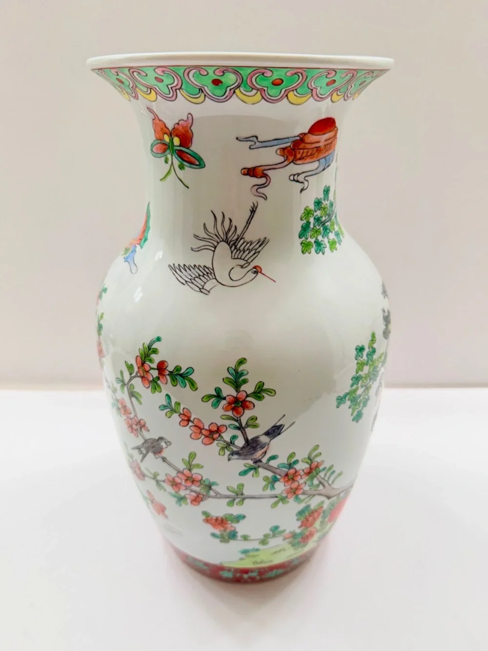 Antique‎ Chinese Qing Tongzhi Dynasty Famille Porcelain Vase Figures Birds Trees